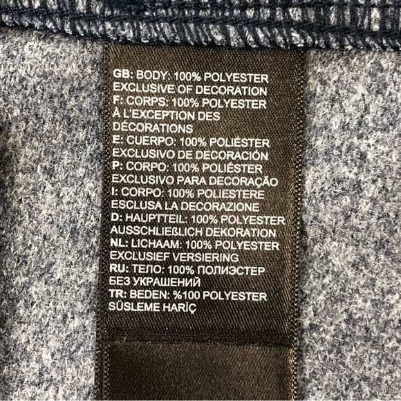 The North Face women’s quarter zip charcoal pullover XL - Picture 6 of 9